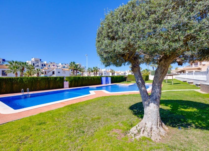 Reventa - Villa - Orihuela Costa - La Zenia