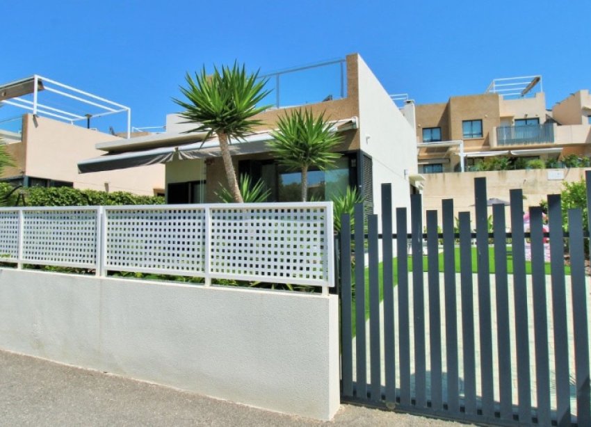 Reventa - Villa - Orihuela Costa - La Zenia