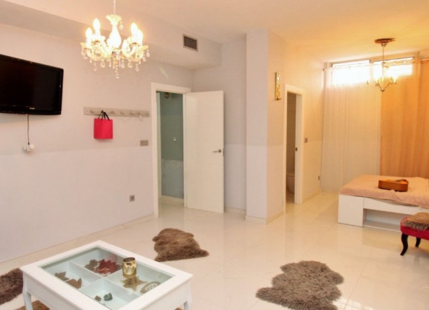 Reventa - Villa - Orihuela Costa - La Zenia