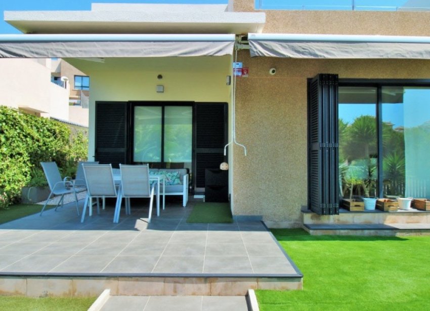 Reventa - Villa - Orihuela Costa - La Zenia