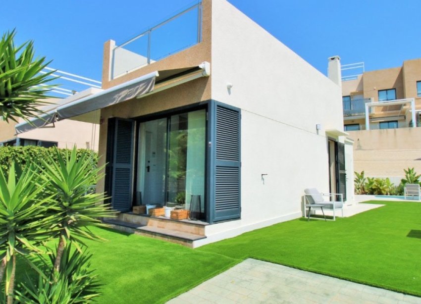 Reventa - Villa - Orihuela Costa - La Zenia