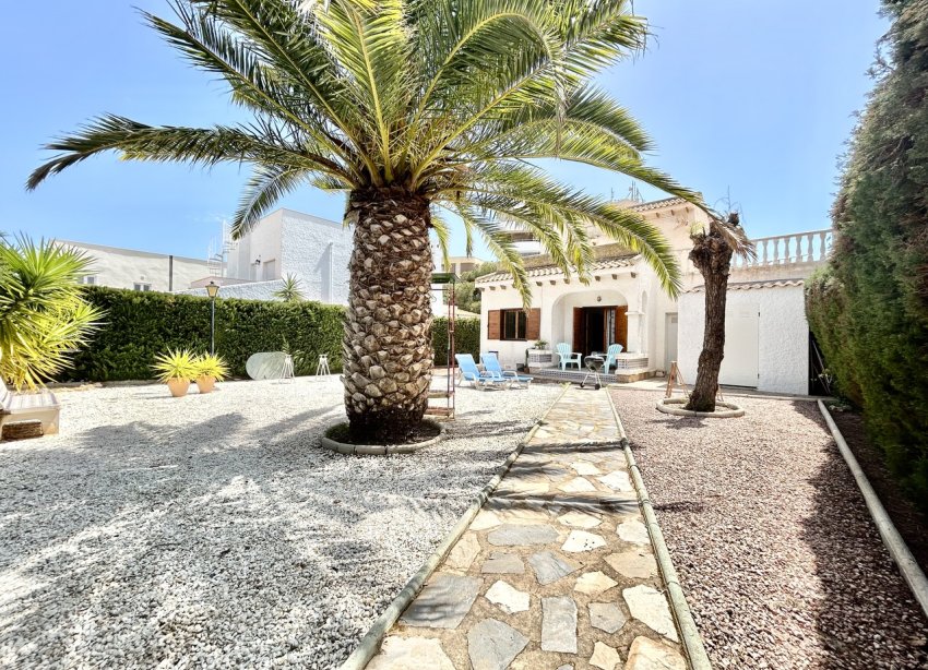 Reventa - Villa - Orihuela Costa - La Zenia