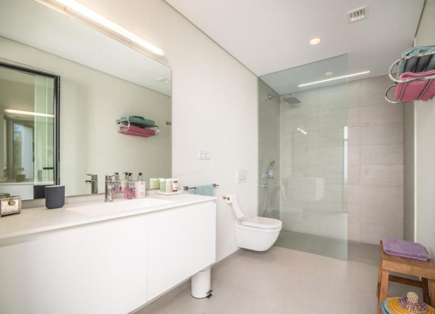 Reventa - Villa - Orihuela Costa - Las Colinas Golf