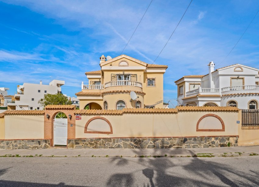 Reventa - Villa - Orihuela Costa - Las Filipinas