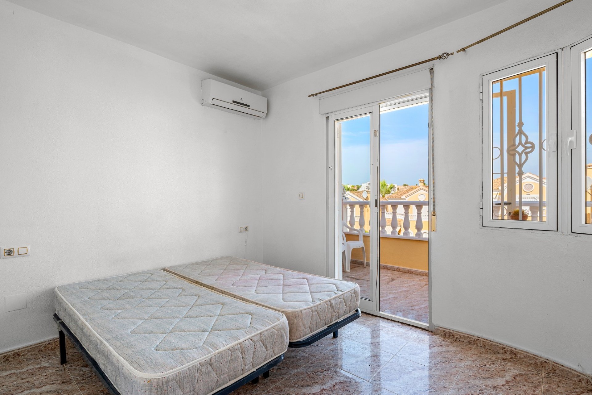 Reventa - Villa - Orihuela Costa - Las Filipinas
