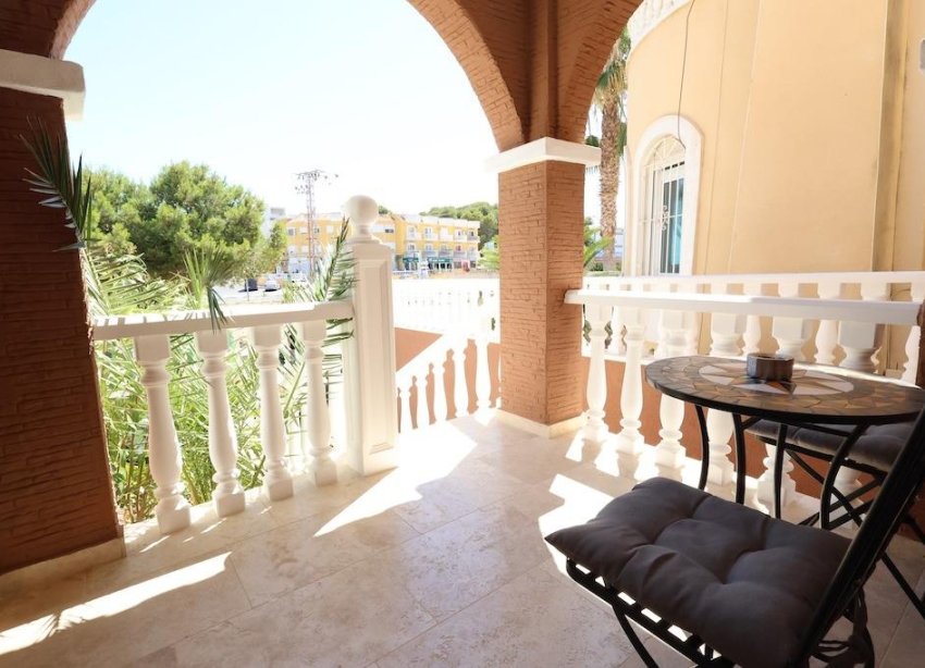 Reventa - Villa - Orihuela Costa - Las Filipinas