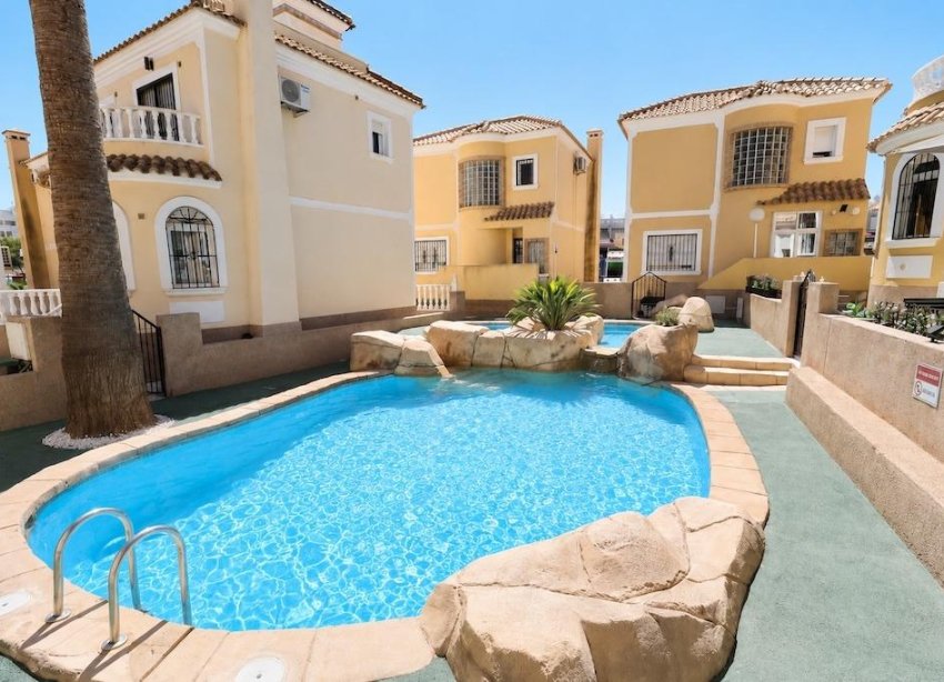 Reventa - Villa - Orihuela Costa - Las Filipinas