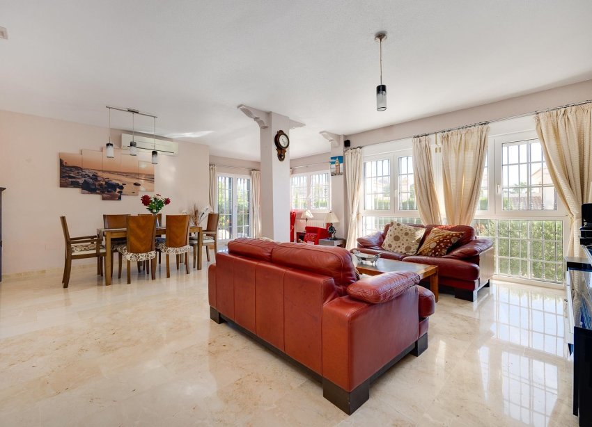 Reventa - Villa - Orihuela Costa - Las Ramblas Golf