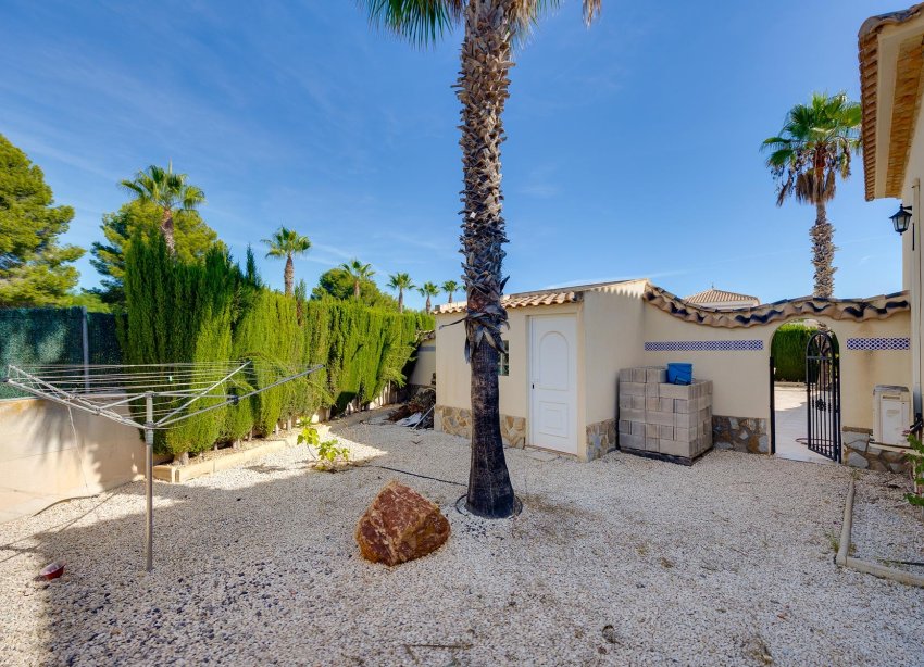 Reventa - Villa - Orihuela Costa - Las Ramblas Golf