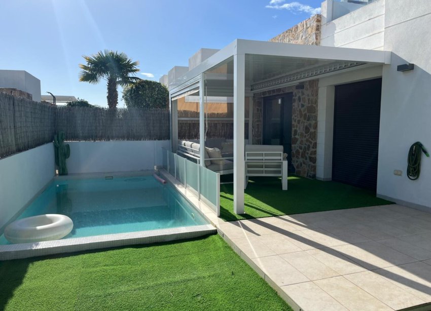 Reventa - Villa - Orihuela Costa - Lomas de Cabo Roig