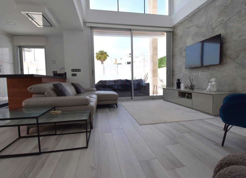 Reventa - Villa - Orihuela Costa - Lomas de Cabo Roig