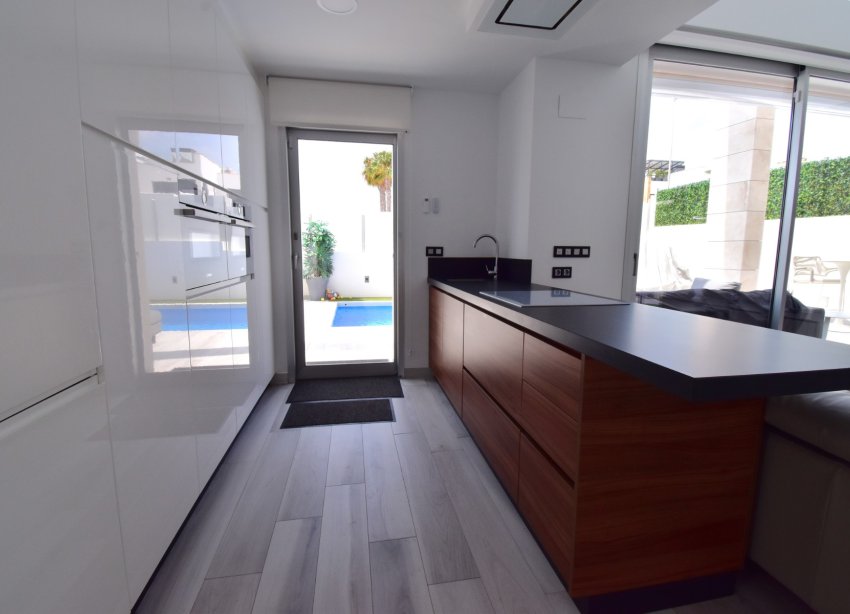 Reventa - Villa - Orihuela Costa - Lomas de Cabo Roig