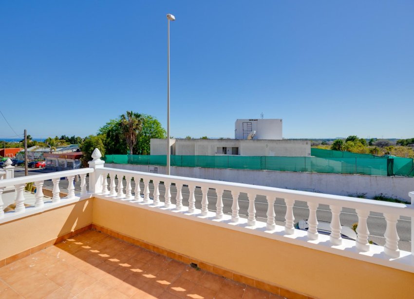 Reventa - Villa - Orihuela Costa - Lomas de Don Juan