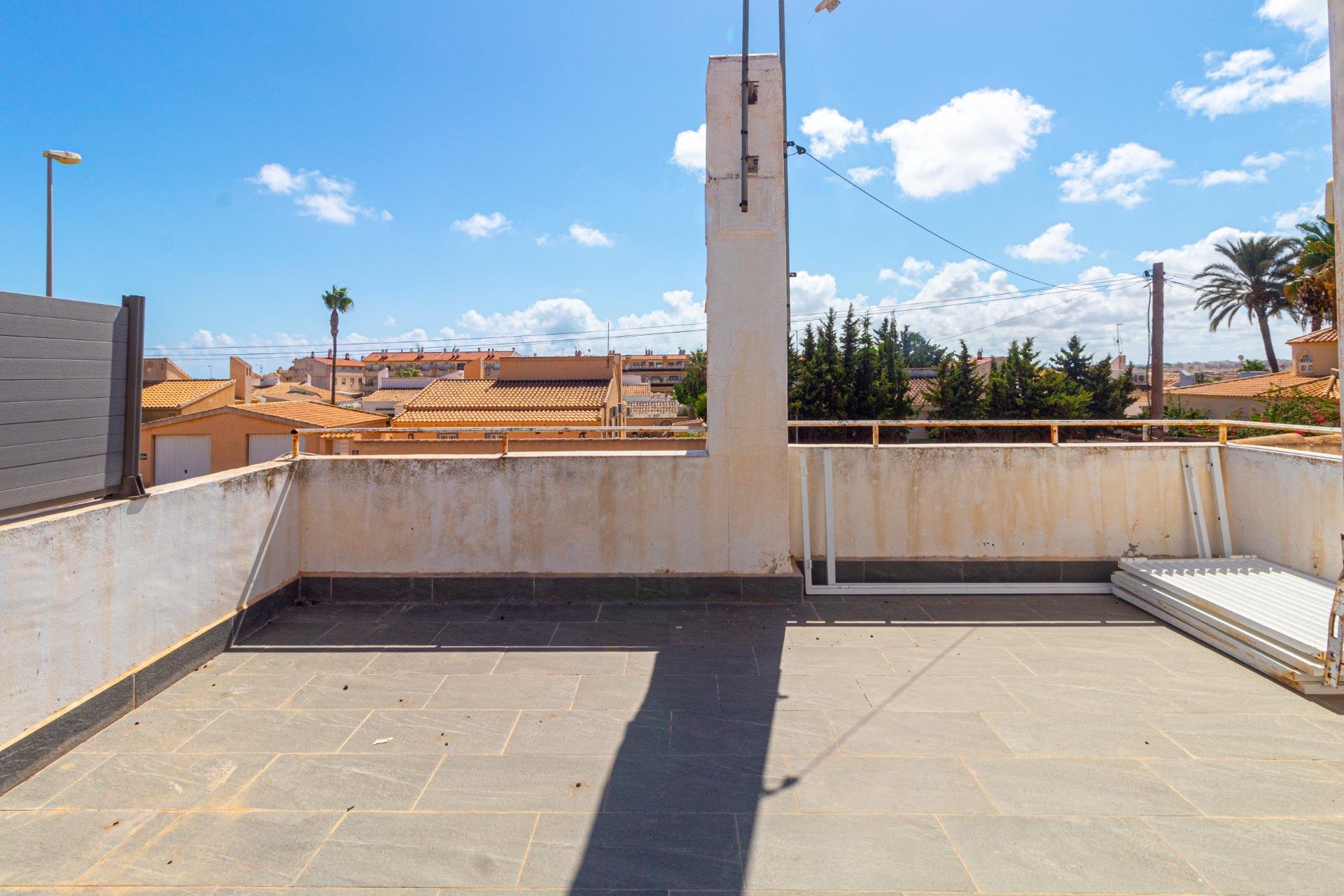 Reventa - Villa - Orihuela Costa - Los Almendros-La Florida