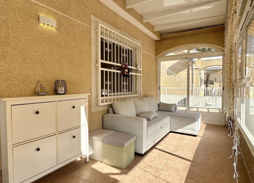 Reventa - Villa - Orihuela Costa - Los Altos