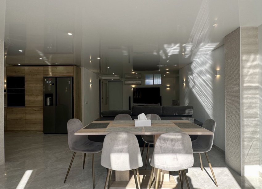 Reventa - Villa - Orihuela Costa - Los Altos