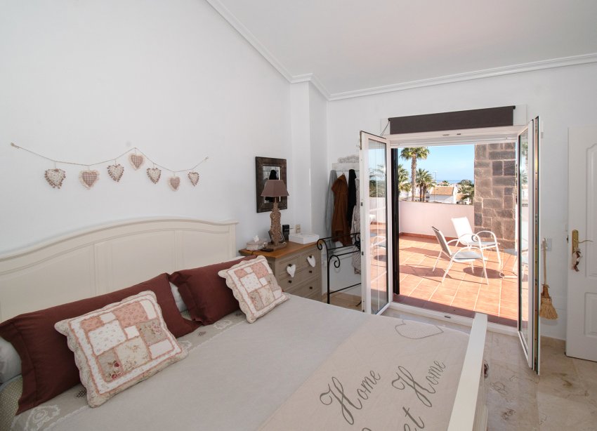 Reventa - Villa - Orihuela Costa - Los Dolses