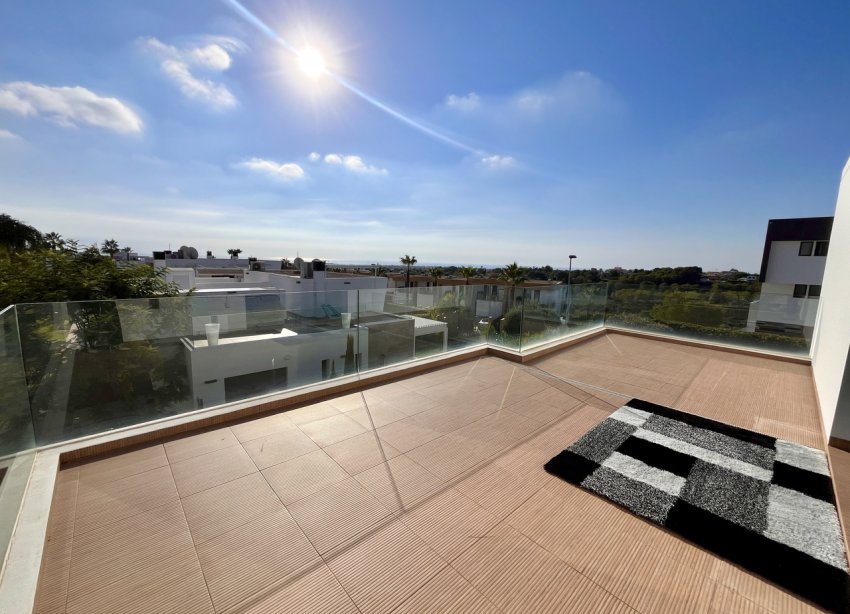 Reventa - Villa - Orihuela Costa - Los Dolses