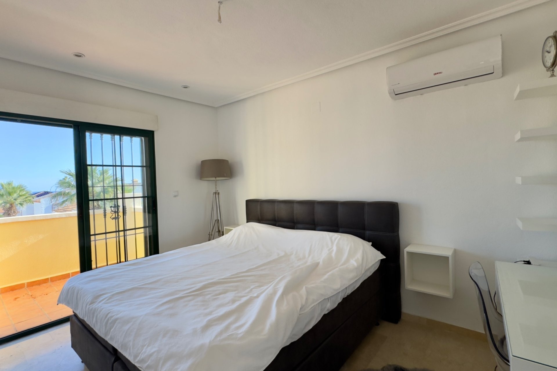 Reventa - Villa - Orihuela Costa - Los Dolses