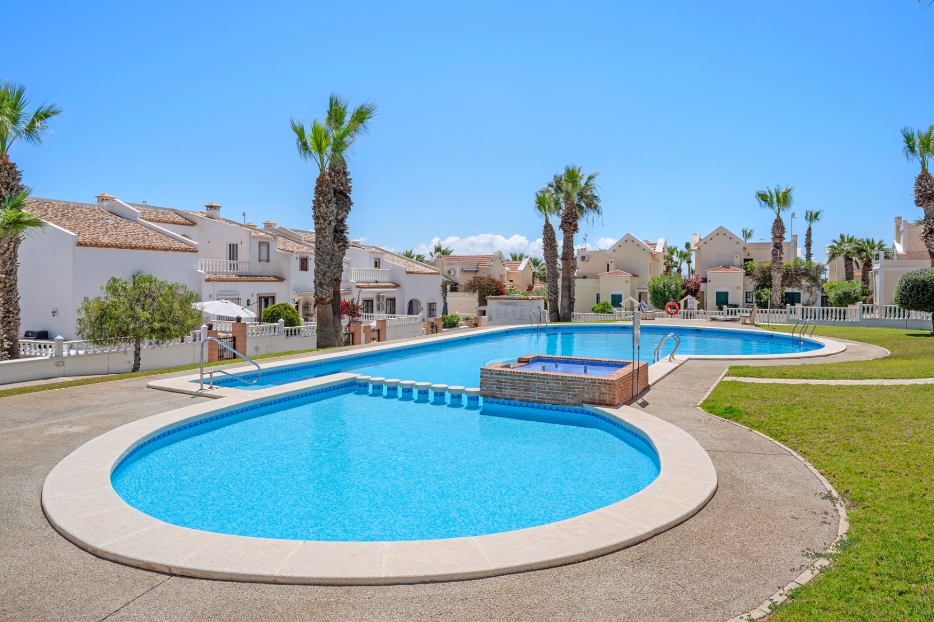 Reventa - Villa - Orihuela Costa - Los Dolses
