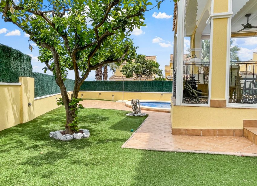 Reventa - Villa - Orihuela Costa - Los Dolses