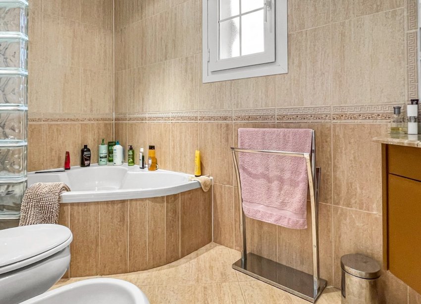Reventa - Villa - Orihuela Costa - Los Dolses
