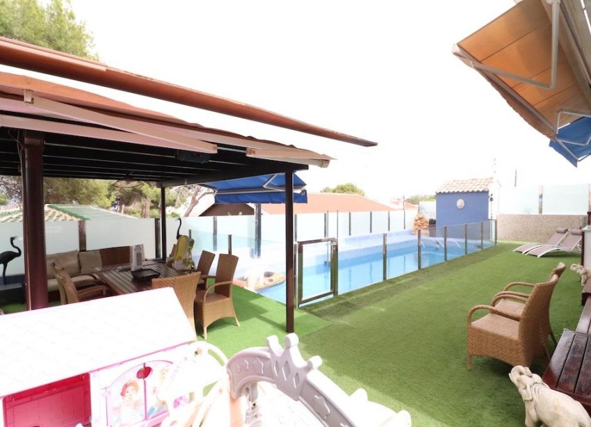 Reventa - Villa - Orihuela Costa - Montezenia