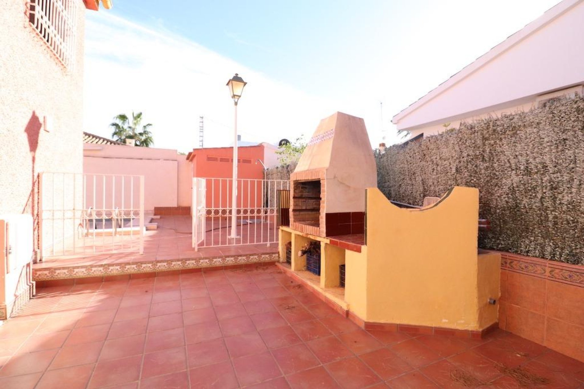 Reventa - Villa - Orihuela Costa - MUY CERCA DE LA PLAYA