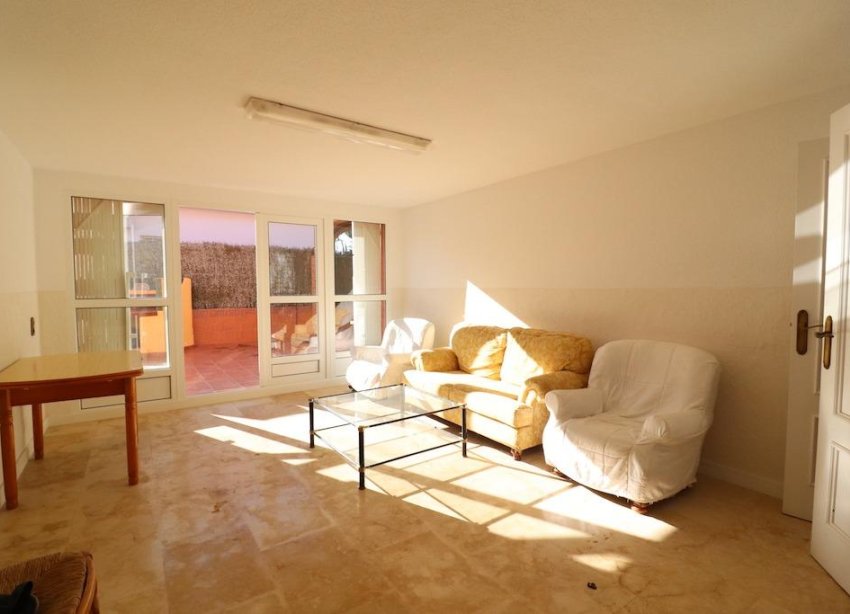 Reventa - Villa - Orihuela Costa - MUY CERCA DE LA PLAYA