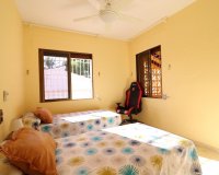 Reventa - Villa - Orihuela Costa - MUY CERCA DE LA PLAYA