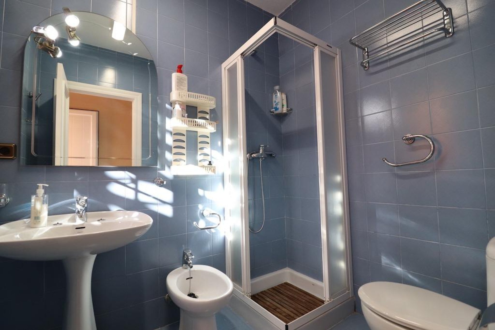 Reventa - Villa - Orihuela Costa - MUY CERCA DE LA PLAYA