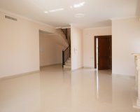 Reventa - Villa - Orihuela Costa - MUY CERCA DE LA PLAYA