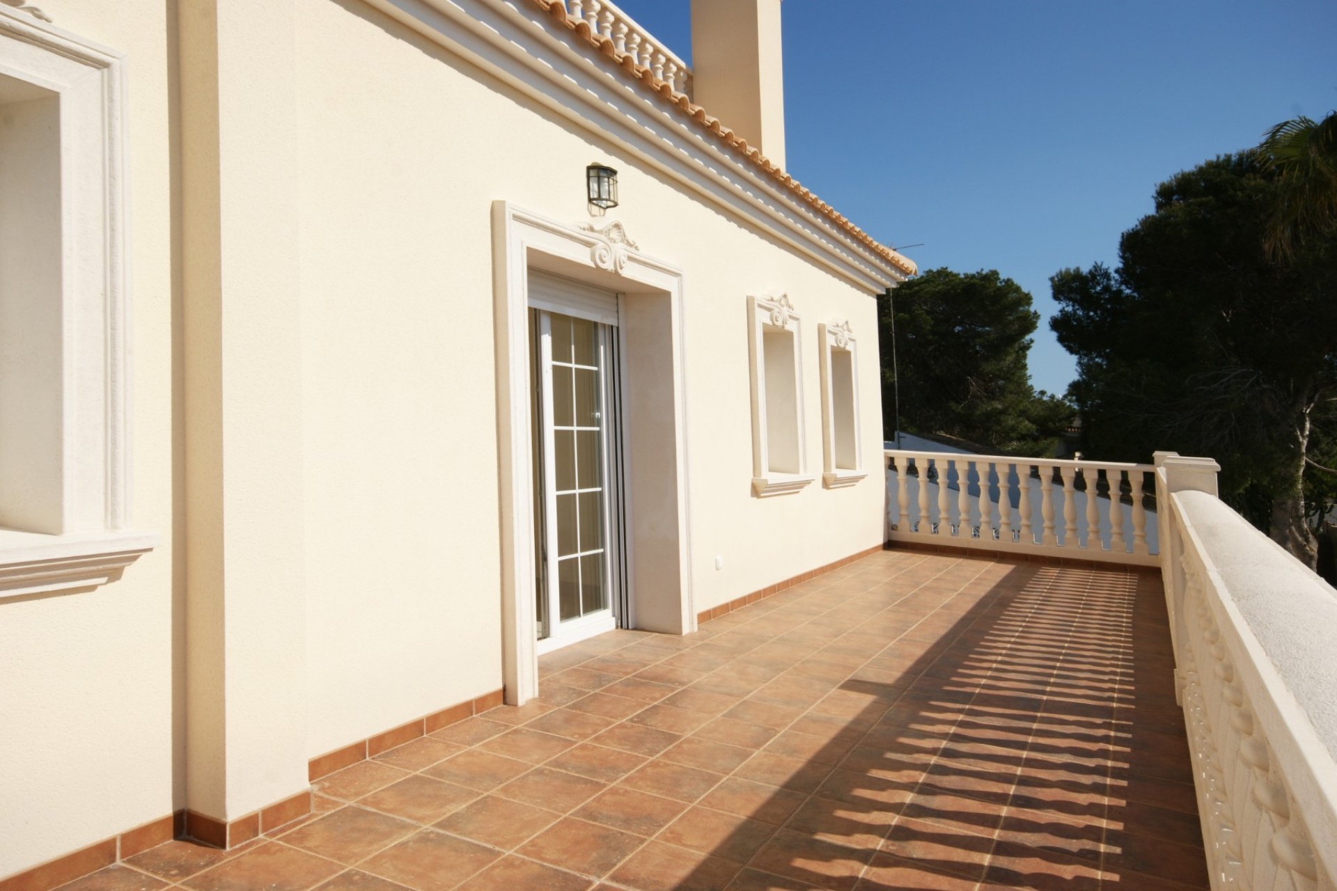 Reventa - Villa - Orihuela Costa - MUY CERCA DE LA PLAYA