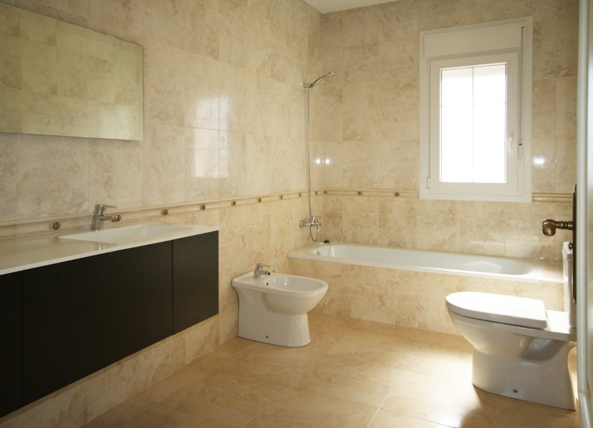 Reventa - Villa - Orihuela Costa - MUY CERCA DE LA PLAYA