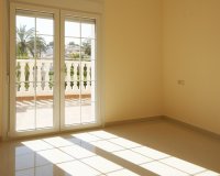 Reventa - Villa - Orihuela Costa - MUY CERCA DE LA PLAYA