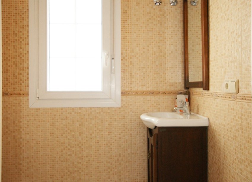 Reventa - Villa - Orihuela Costa - MUY CERCA DE LA PLAYA