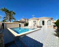 Reventa - Villa - Orihuela Costa - Playa Flamenca