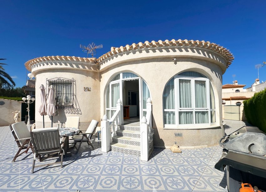 Reventa - Villa - Orihuela Costa - Playa Flamenca