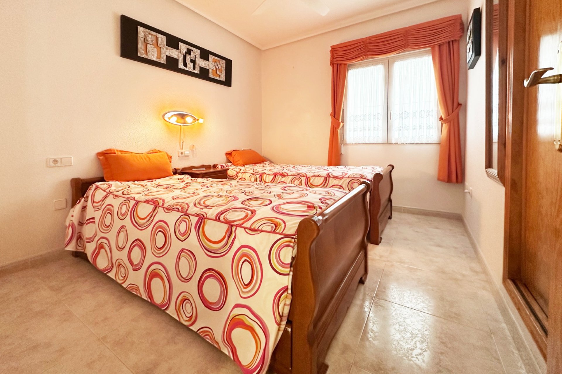 Reventa - Villa - Orihuela Costa - Playa Flamenca