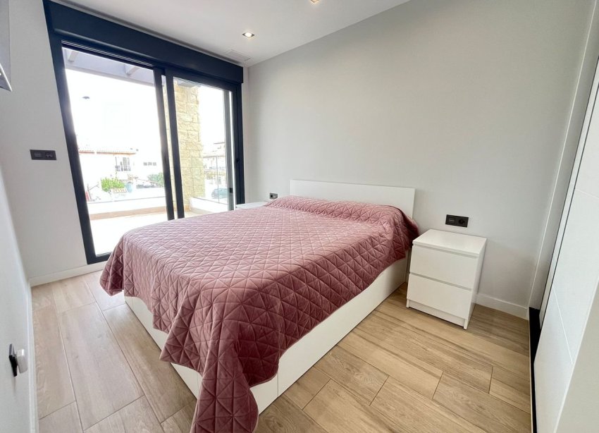 Reventa - Villa - Orihuela Costa - Playa Flamenca