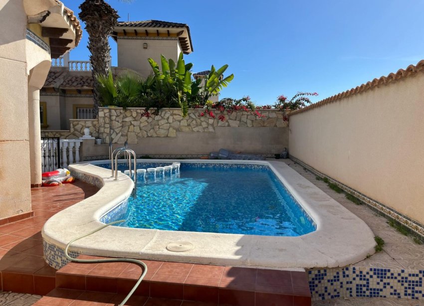 Reventa - Villa - Orihuela Costa - Playa Flamenca