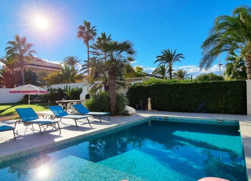 Reventa - Villa - Orihuela Costa - Playa Flamenca