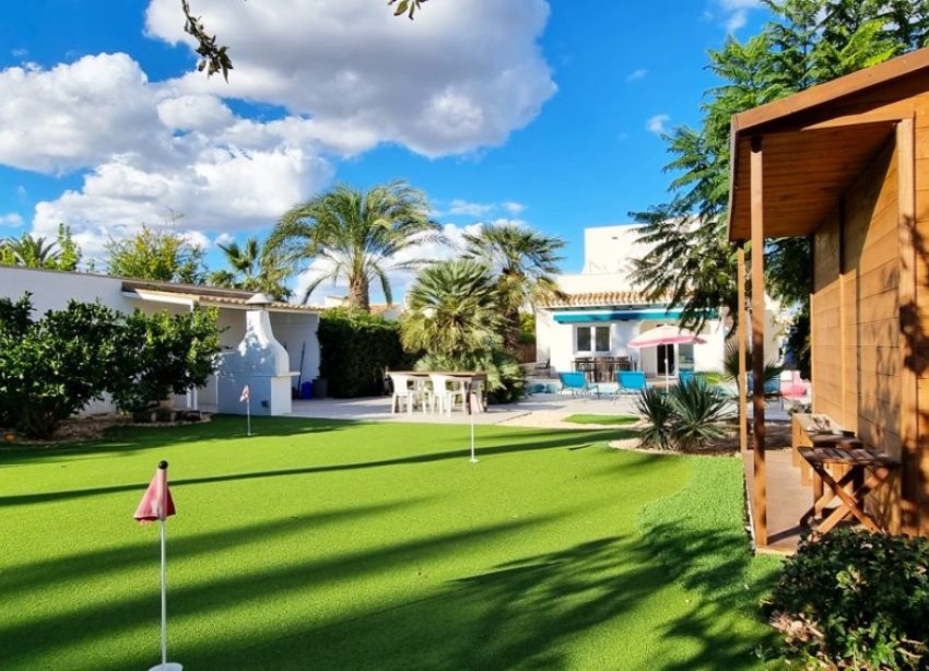 Reventa - Villa - Orihuela Costa - Playa Flamenca