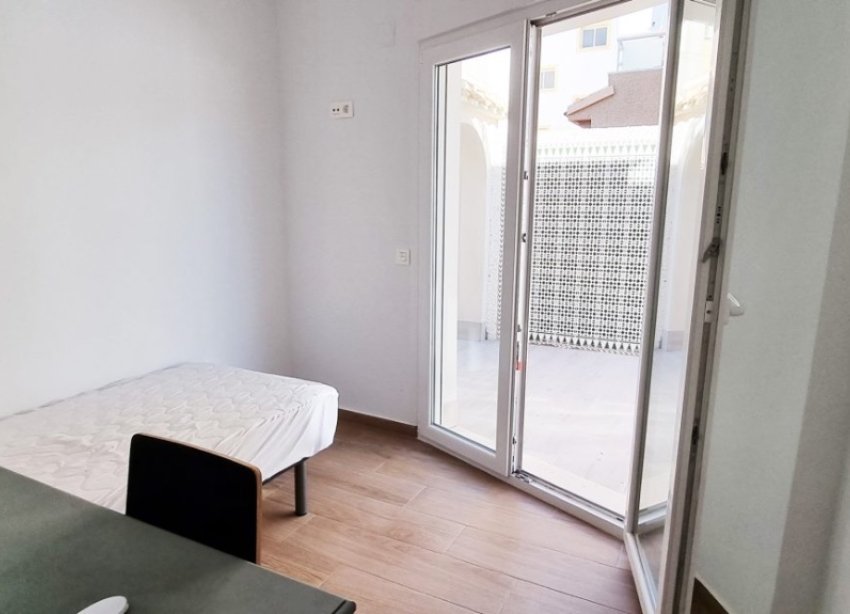 Reventa - Villa - Orihuela Costa - Playa Flamenca