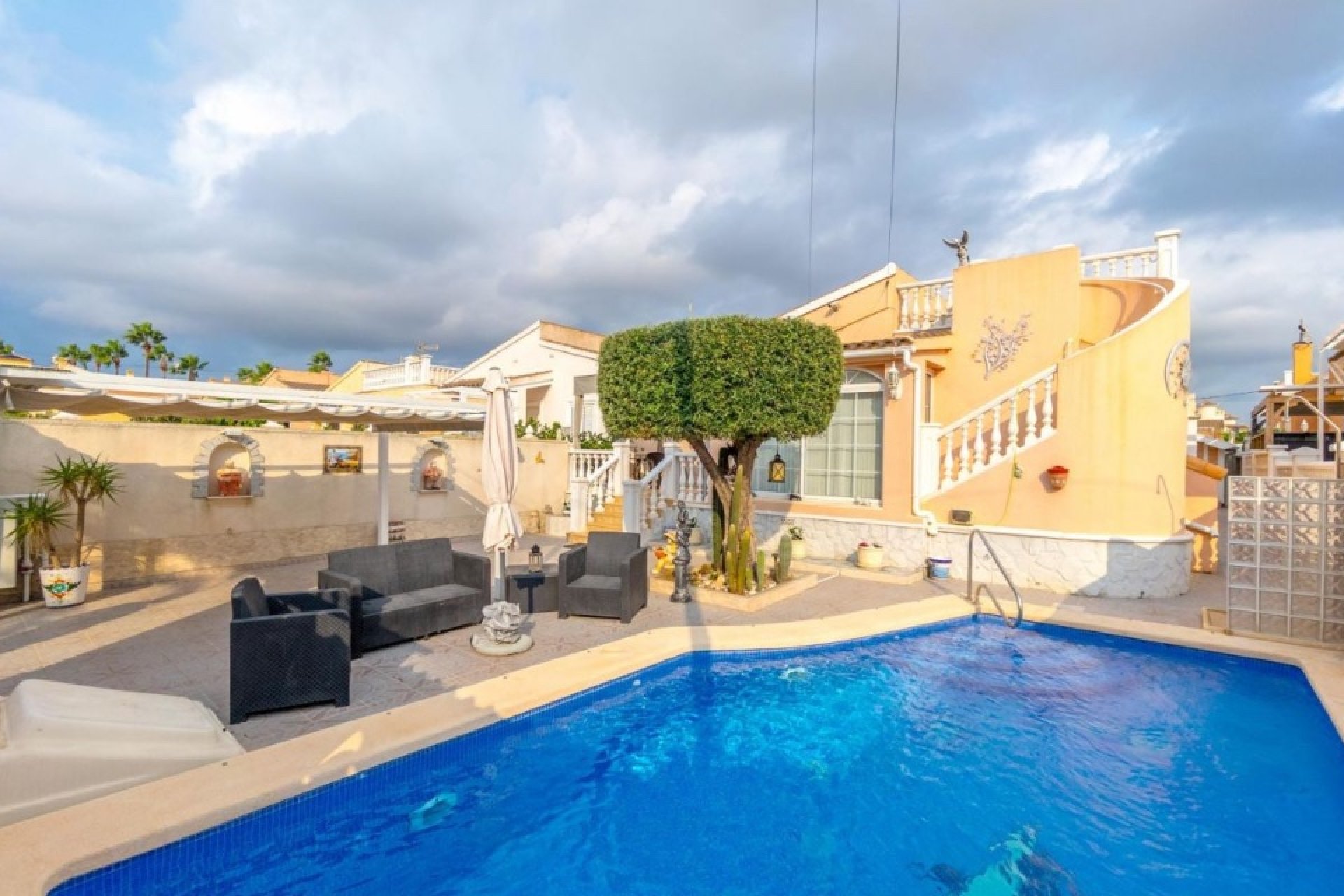 Reventa - Villa - Orihuela Costa - Playa Flamenca