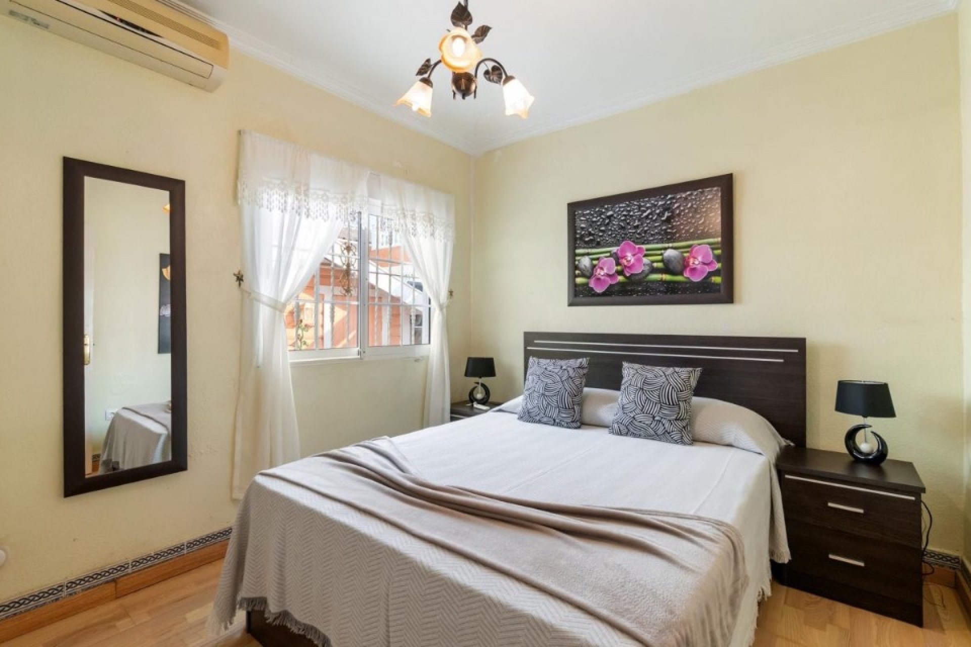 Reventa - Villa - Orihuela Costa - Playa Flamenca