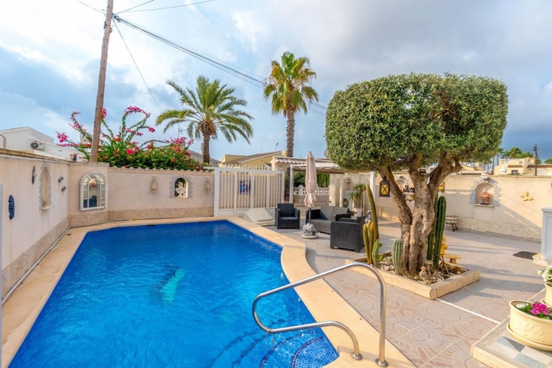 Reventa - Villa - Orihuela Costa - Playa Flamenca