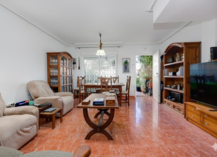 Reventa - Villa - Orihuela Costa - Playa Flamenca