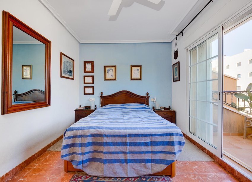 Reventa - Villa - Orihuela Costa - Playa Flamenca