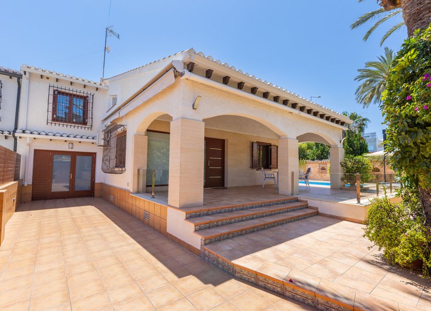 Reventa - Villa - Orihuela Costa - Punta Prima